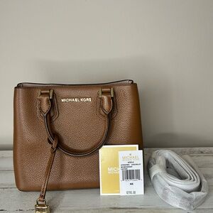 SOLD Micheal Kors mini satchel
